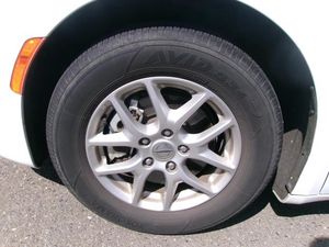 CHRYSLER PACIFICA TOURING L - 8