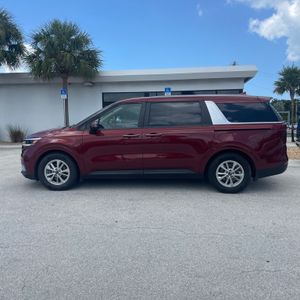 2024 KIA CARNIVAL LX 照片 2