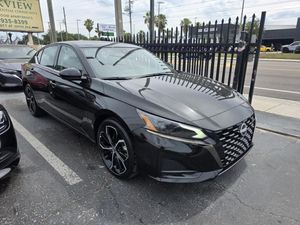 2025 Nissan ALTIMA SR thumbnail 19