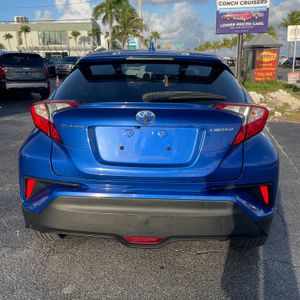 2019 Toyota C-HR LIMITED 照片 4
