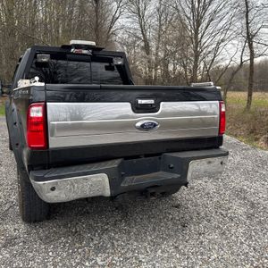 FORD F-350 SUPER DUTY PLATINUM - 4