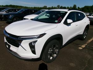 2025 Chevrolet TRAX LT 照片 1