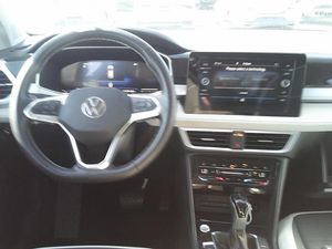 صورة 4 لـ 2025 Volkswagen TAOS SE