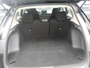 صورة 6 لـ 2025 Honda HR-V LX