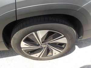 2025 Volkswagen TAOS SE 照片 10