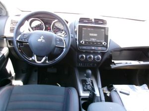 صورة 4 لـ 2025 Mitsubishi OUTLANDER SPORT SE