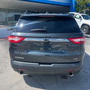 2019 Chevrolet TRAVERSE RS — фото 4