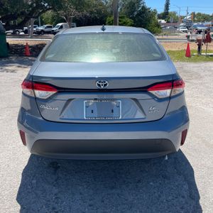 Toyota Corolla Hybrid LE - 4