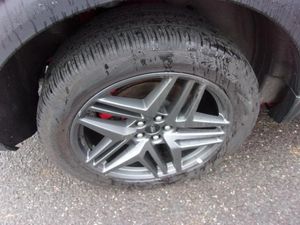 FORD EXPLORER ST-LINE - 10