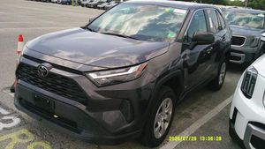 صورة 1 لـ 2025 Toyota RAV4 LE