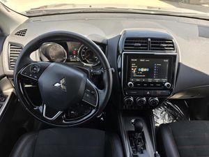 2025 Mitsubishi OUTLANDER SPORT SE 照片 4