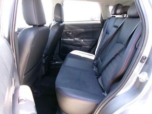 2025 Mitsubishi OUTLANDER SPORT SE 缩略图 20