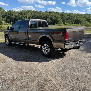 FORD F-350 SUPER DUTY LARIAT - 3