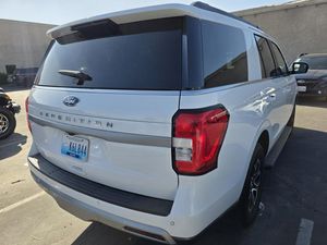 FORD EXPEDITION XLT - 2