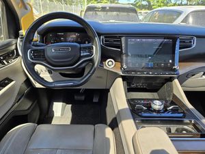 JEEP GRAND WAGONEER SERIES II - 4