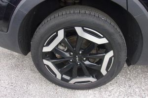 2025 KIA TELLURIDE S — миниатюра 11