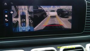 صورة 9 لـ 2025 Mercedes-BENZ GLS