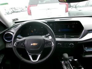 CHEVROLET TRAX LT - 4