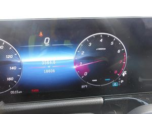 MERCEDES-BENZ GLA-CLASS - 5