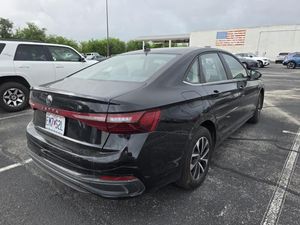 VOLKSWAGEN JETTA S - 2