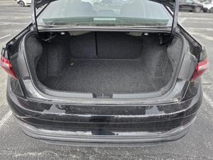 VOLKSWAGEN JETTA S - 6