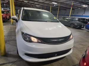 2023 Chrysler VOYAGER LX — миниатюра 16