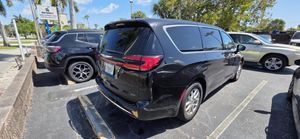 CHRYSLER PACIFICA SELECT - 2