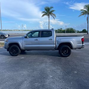 2020 Toyota TACOMA SR5 V6 照片 2