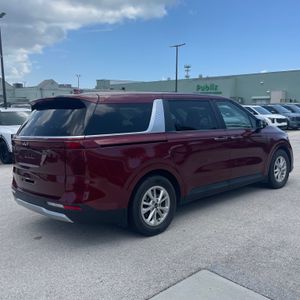 2024 KIA CARNIVAL LX 照片 5