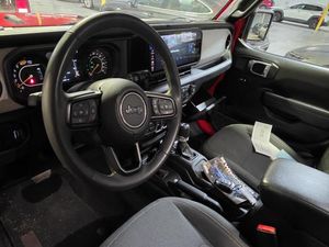 2025 JEEP WRANGLER RUBICON 照片 4