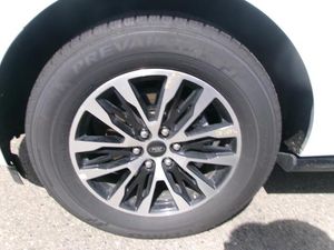 FORD EXPEDITION PLATINUM - 8