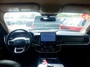 FORD EXPEDITION MAX XLT - 4