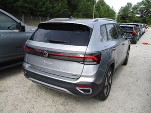 صورة 2 لـ 2025 Volkswagen TAOS SE