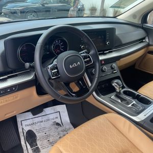 صورة مصغرة 28 لـ 2024 KIA CARNIVAL LX