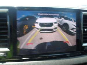 CHRYSLER PACIFICA TOURING L - 4