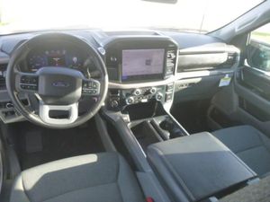 FORD F-150 XLT - 4