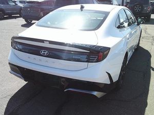 HYUNDAI SONATA SEL - 2