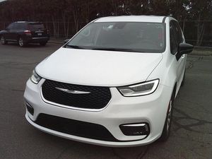 CHRYSLER PACIFICA TOURING L - 1