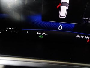 صورة 5 لـ 2025 Volkswagen TAOS SE