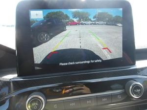 FORD ESCAPE ST-LINE - 4