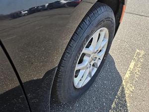 CHRYSLER PACIFICA TOURING L - 8