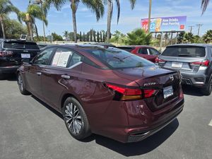 صورة 15 لـ 2025 Nissan ALTIMA SV