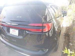 CHRYSLER PACIFICA SELECT - 2
