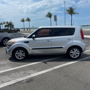 KIA SOUL + - 2
