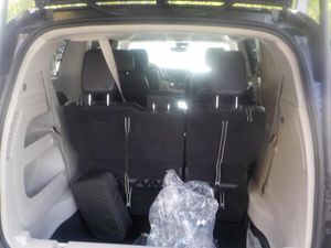 CHRYSLER PACIFICA TOURING L - 6