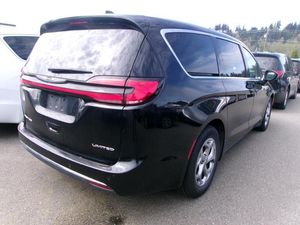 CHRYSLER PACIFICA LIMITED - 2