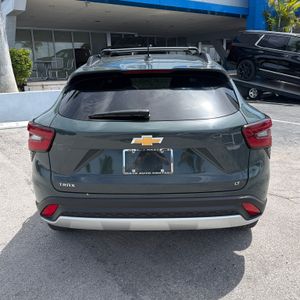 2025 Chevrolet TRAX LT — фото 4