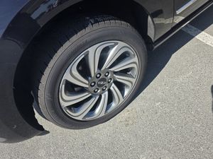 صورة 9 لـ 2024 Lincoln NAVIGATOR RESERVE