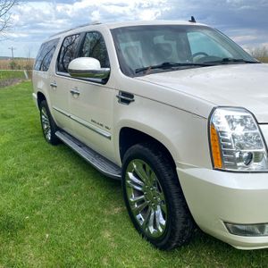 CADILLAC ESCALADE ESV LUXURY - 7