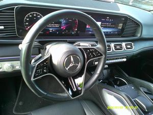 MERCEDES-BENZ GLS - 4